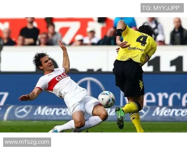 德累斯顿与帕德博恩的激烈对决谁能笑到最后分析比赛前景与球队状态