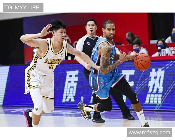 2017年山东高速与浙江广厦激战回顾:篮球盛宴中的精彩瞬间与战术较量