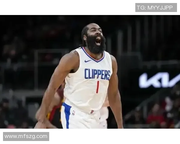 哈登与威金斯的对决谁能在赛场上笑到最后引发球迷热议